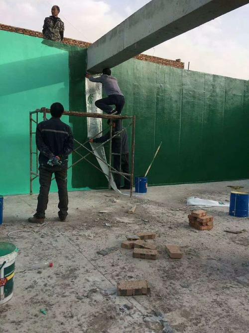 儋州针对老旧车间地面普遍存在的起砂、裂缝问题